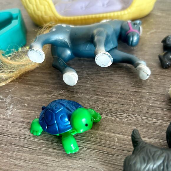 Vintage Littlest Pet Shop Mixed Pets and Accessories Lot Cats Dogs & Pets Kenner - Picture 4 of 10